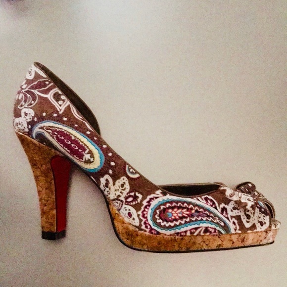 Kenneth Cole Unlisted Peep Toe Red Sole Heels sz10 - Picture 3 of 7